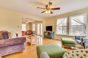 Family Home w/ Game Room & Decks in Etlan!