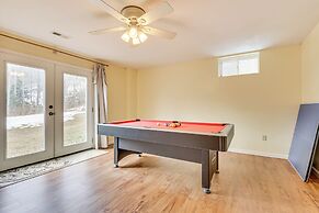Family Home w/ Game Room & Decks in Etlan!