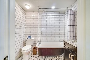 8 Mi to Tellico Plains: House & Cabin Near Trails!