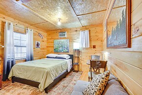 8 Mi to Tellico Plains: House & Cabin Near Trails!