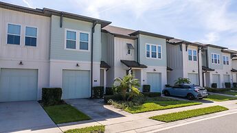 Cozy 3Bd With Free Waterpark at Festival Resort 733