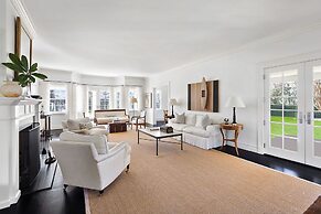 Oceanstone by Rove Estate w Pool Beach Access