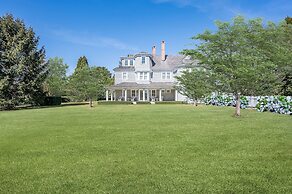 Oceanstone by Rove Estate w Pool Beach Access