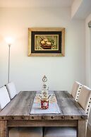 Cozy Stylish Home Spacious Fully Equipped Stay