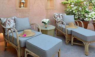 Magnificent Riad in Midina With Swimming Pool
