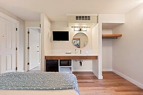 Seventh Mt 1417/1418 1 Bedroom Condo