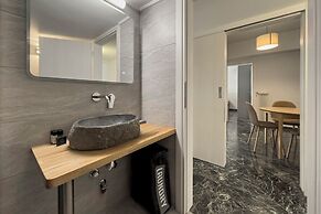 Phaedrus Living Koukaki Verdant Marble