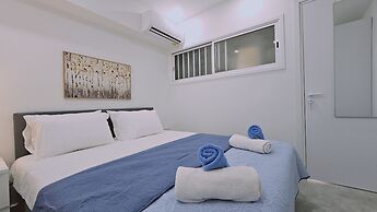 00 HA - HA DE CO D in Ayia Napa