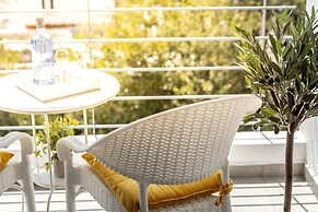 153 NIC - Stay Sunflower Delight Studio