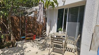 151 NIC - Stay Art Style Apartment