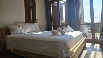 62 APH - Stay Aphrodite Hills Apartment