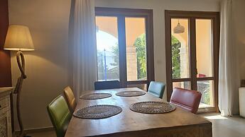 62 APH - Stay Aphrodite Hills Apartment