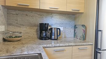 62 APH - Stay Aphrodite Hills Apartment