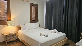 62 APH - Stay Aphrodite Hills Apartment