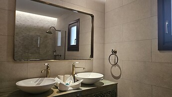 62 APH - Stay Aphrodite Hills Apartment