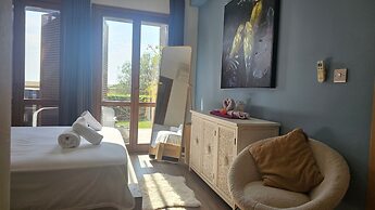 62 APH - Stay Aphrodite Hills Apartment