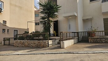 74 PRO - Stay Retro Retreat