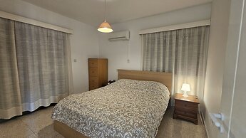 74 PRO - Stay Retro Retreat