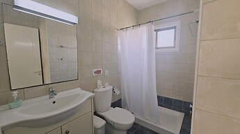 74 PRO - Stay Retro Retreat