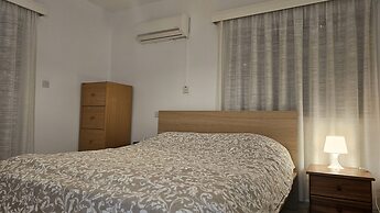 74 PRO - Stay Retro Retreat