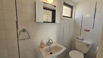 74 PRO - Stay Retro Retreat