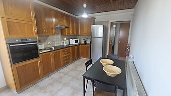 39 EGM - Stay Uptown Apartment