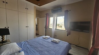 38 LCA - Stay Van Gogh Apartment