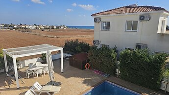 55 ATH - Stay Villa Harsha