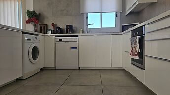 55 ATH - Stay Villa Harsha