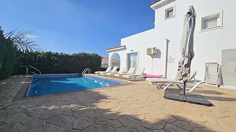 55 ATH - Stay Villa Harsha