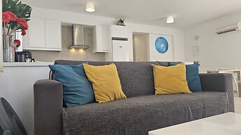 55 ATH - Stay Villa Harsha