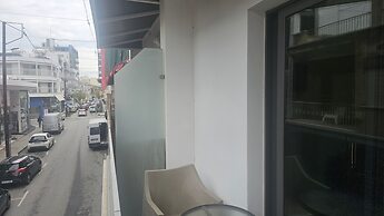 12 LCA - Stay Finibreeze Apartment