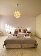 67 KPF - Stay King s Palace