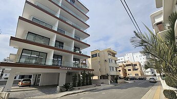 86 LCA - Stay Mackenzie Beach Luxurious Studio