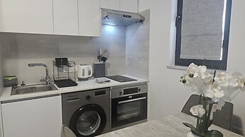 86 LCA - Stay Mackenzie Beach Luxurious Studio