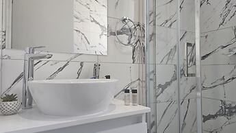 86 LCA - Stay Mackenzie Beach Luxurious Studio