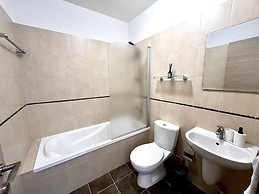 60 KAP - Stay Chromata Lagoon Apartment