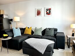 60 KAP - Stay Chromata Lagoon Apartment