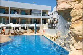 60 KAP - Stay Chromata Lagoon Apartment