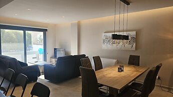 23 NIC - Stay Executive Retreat