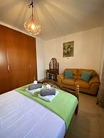 43 MND - Stay Meadow Vista Apartment
