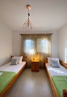 43 MND - Stay Meadow Vista Apartment