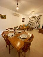 43 MND - Stay Meadow Vista Apartment
