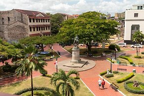 Hotel Plaza Herrera