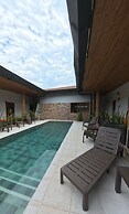 Hotel Alcazar Real