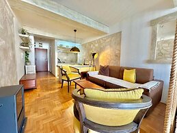 Sea View Studio Terminal