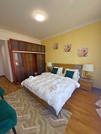 Posh Palm Village 3Bedroom Apartment