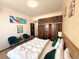 Posh Palm Village 3Bedroom Apartment