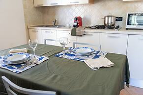 Porto Apartments - La Caletta