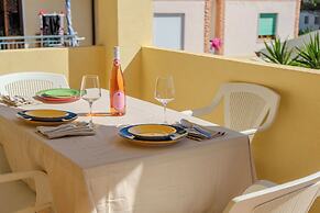 Porto Apartments - La Caletta